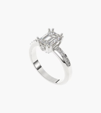 Crown Shaped Diamond Ring